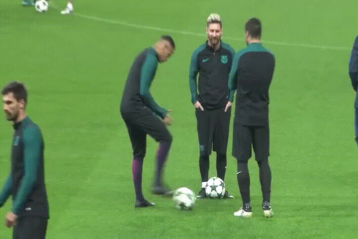 Barcelona GIFs - Find & Share on GIPHY