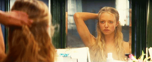 Amanda Seyfried GIF - Find & Share on GIPHY