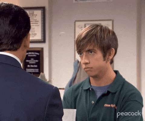 Kevin McHale News — Kevin McHale as Delivery Kid on The Office 4x03