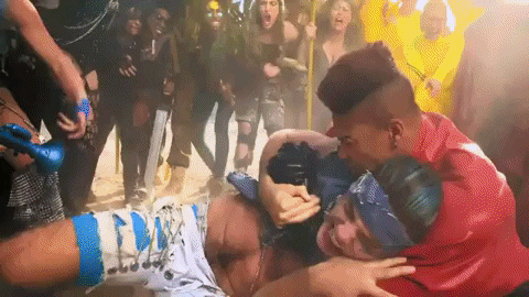 giphy.gif
