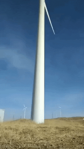 Wind turbines are really big in wow gifs