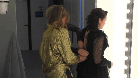 giphy.gif