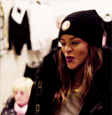 Instagram GIF - Find & Share on GIPHY
Rihanna Instagram