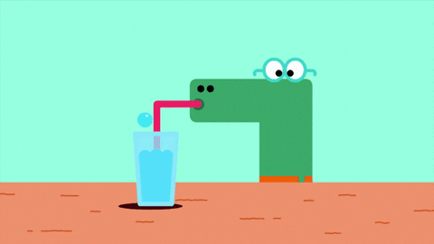 cocodrilo animado bebiendo agua