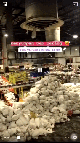 Video Shows Mountains Of Parcels Stuck At Klia Pos Malaysia Humbly Asks Public To Be Patient World Of Buzz