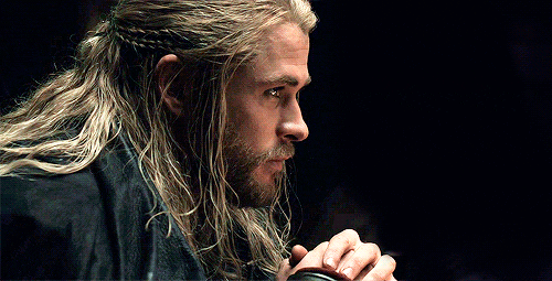 Rhaegar Targaryen The Third||King of Dragonstone||fc. Chris Hemsworth||TAKEN Giphy