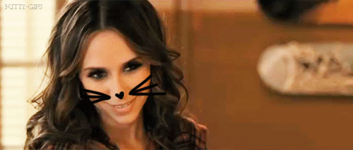 Jennifer Love Hewitt Kitty Find And Share On Giphy