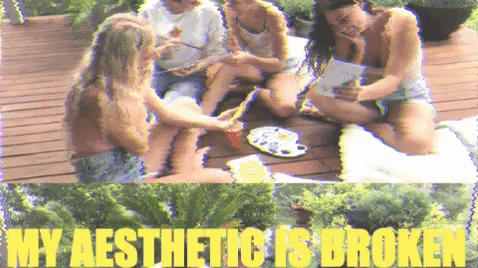 This image has an empty alt attribute; its file name is giphy.gif