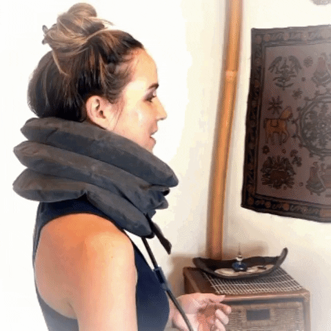 stretch-a-neck-inflatable-pillow-back-ache-relief-bat42-com-cervical-traction-device-nerve-pain-and-stiffness-gadget