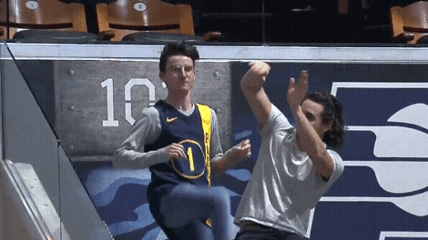 giphy.gif
