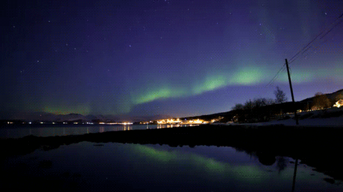 Timelapse Northern Lights GIF - Find & Share on GIPHY