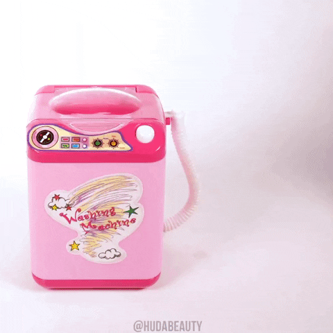 Does The Mini Washing Machine Really Your Beauty Blender?! | Blog | HUDA BEAUTY