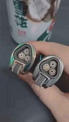 Triple jet lighter - Fuzzy GIFs