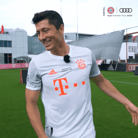 Robert Lewandowski Smile GIF by FC Bayern Munich