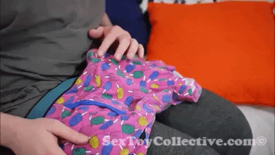 giphy.gif