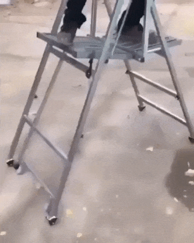 This ladder tho in wow gifs