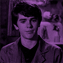 https://media.giphy.com/media/j72fCB9129rSrz3OB1/giphy.gif