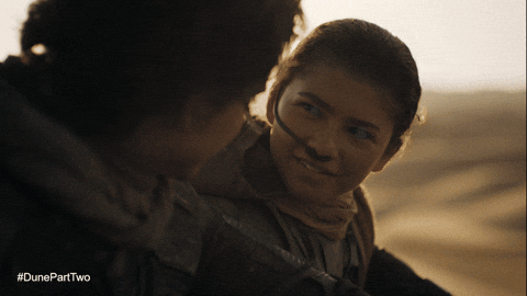 chani y Paul hablando en el desierto en la película Duna parte dos.- Blog Hola Telcel