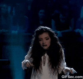 Lorde Dancing