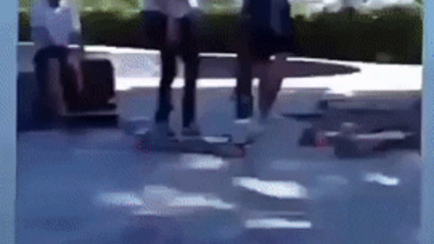 Amazing skateboard trick