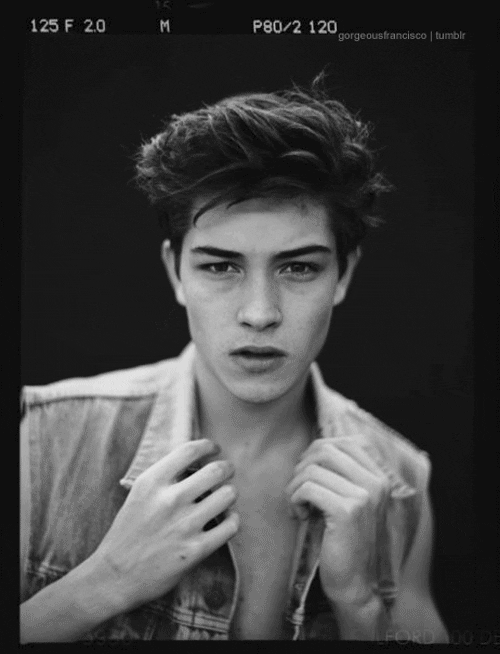Francisco Lachowski GIF - Find & Share on GIPHY