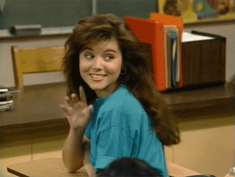 Kelly Kapowski in Saved By The Bell