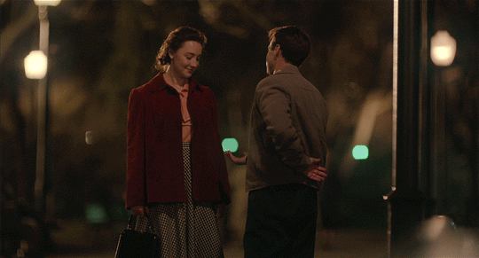 Saoirse Ronan Romance GIF by foxsearchlight