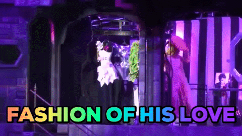 giphy.gif