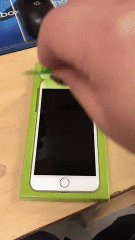 Putting on screen protector in satisfying gifs