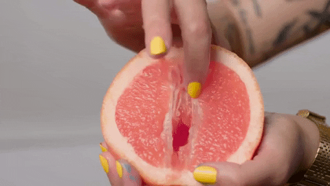 yellow nails and grapefruit
