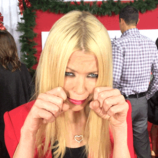 Tara Reid GIFs - Find & Share on GIPHY