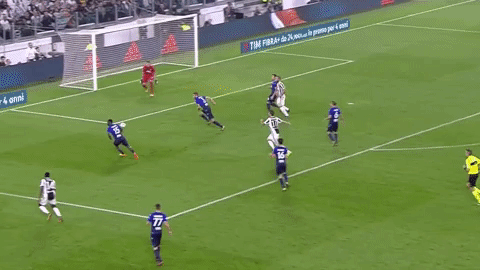 #Bastos #Lazio #Juventus #Dribbling #Matuidi #Mandzukic GIF - Find & Share on GIPHY