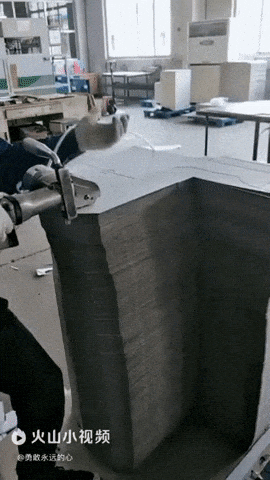 Seperating flat pack boxes in satisfying gifs