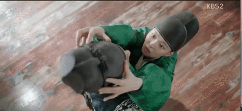 Tiptoes GIF - Find & Share on GIPHY