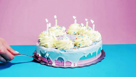 Risultati immagini per birthday cake gif
