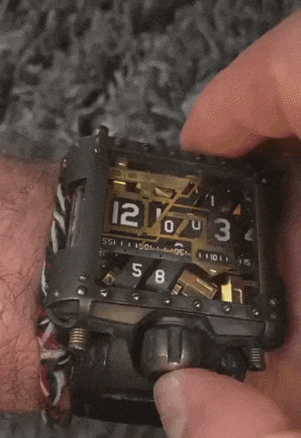 Devon steampunk watch in wow gifs