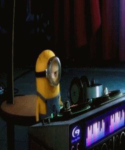 mini me red button gif