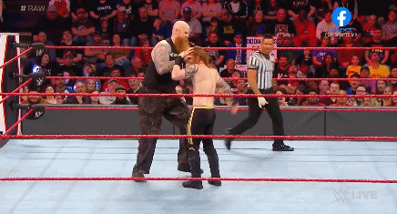 WWE RAW (13 de enero 2020) | Resultados en vivo | ¡A puñetazo limpio! 30