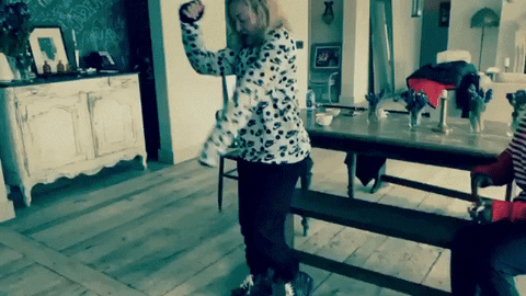 giphy.gif
