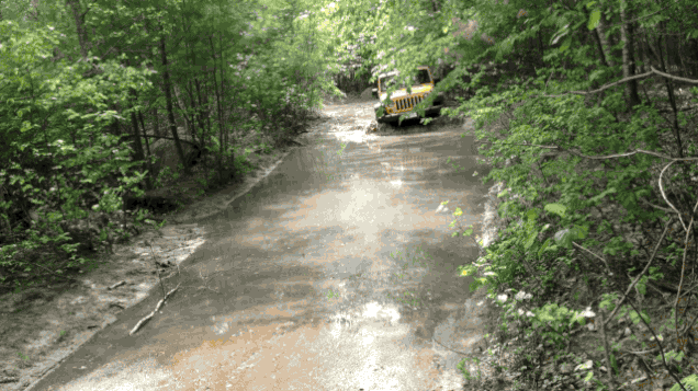 Jeep Shredding Through Mud