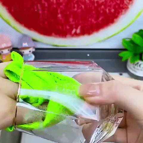 Video of glassware sparkling clean after using a Magicloth