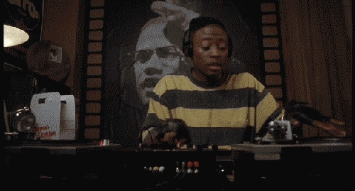 giphy.gif