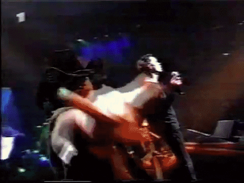 giphy.gif