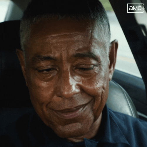 El actor Giancarlo Esposito sonriendo.- Blog Hola Telcel