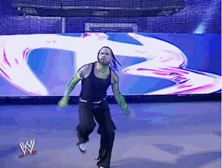 Modèle de match : Jeff Hardy vs Alexa Bliss Giphy