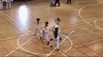 Wrong order in funny gifs