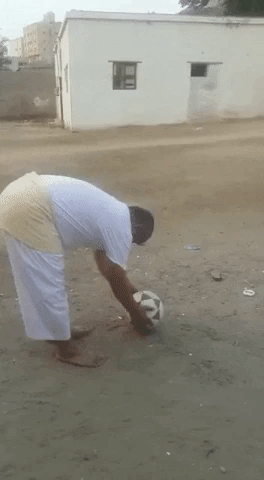 This guy belongs in FIFA world cup in football gifs
