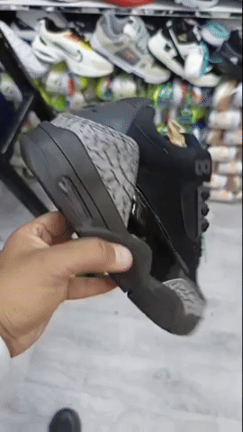 Nike Retro 3 Travis en acción