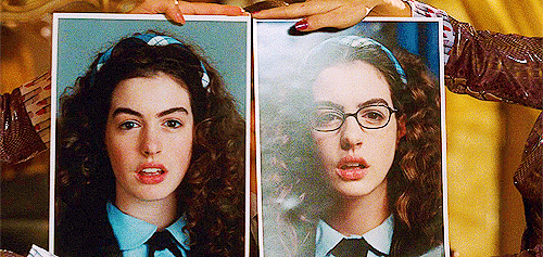 Escena de transformación de Mia Thermopolis, interpretada por Anne Hathaway en 'Diario de una princesa'.-Blog Hola Telcel.