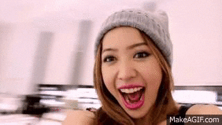 ENTITY gives 5 facts about Michelle Phan.